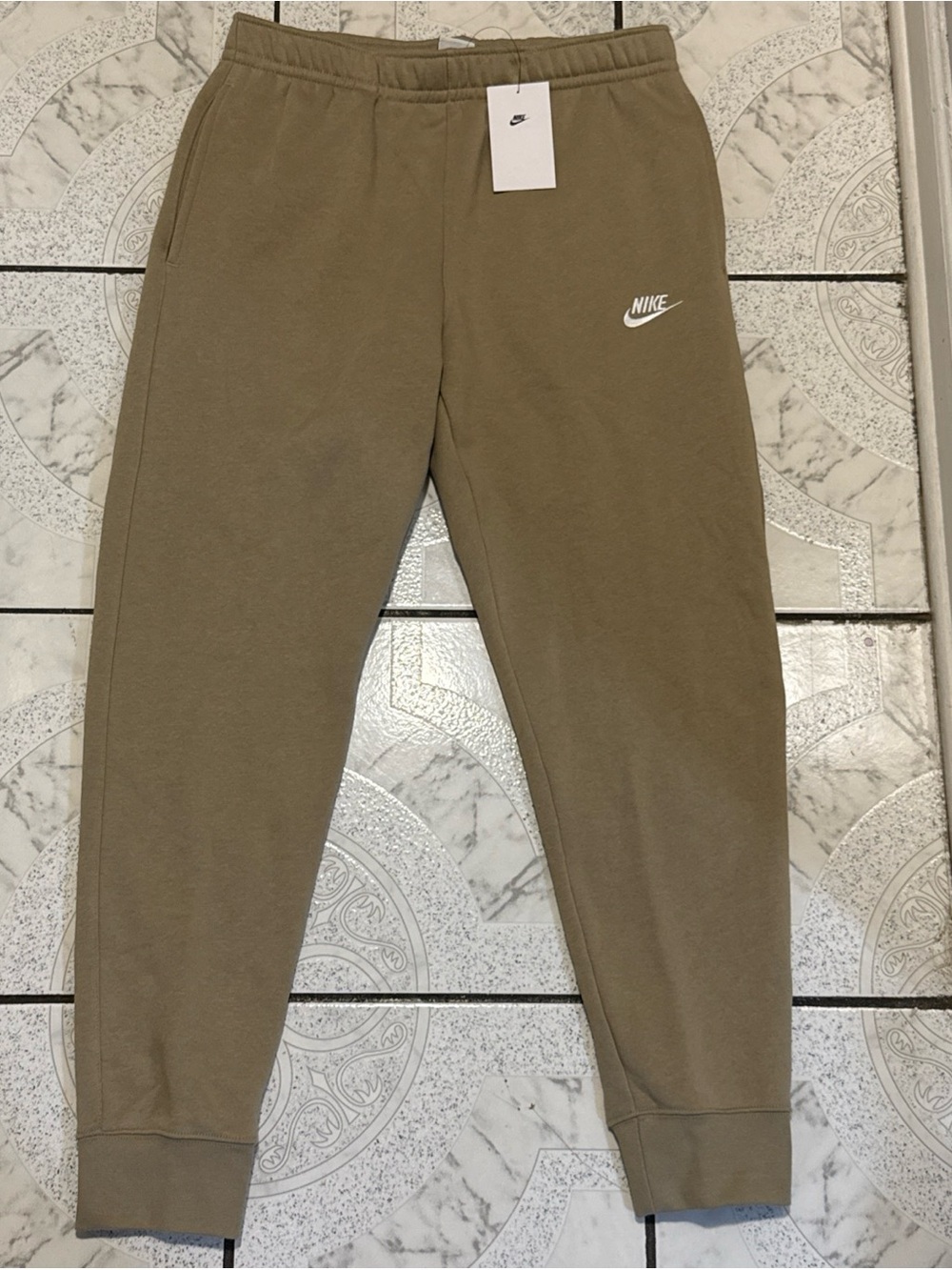 New Nike Sportswear Club Fleece Joggers Khaki Men’s Sizes BV2671-247